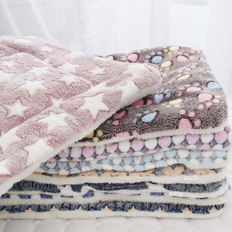 Pet Sleeping Pad Cat Bed Dog Bed Thickened Pet Soft Fur Pad Blanket Mattress Home Portable Warm Carpet Warm Sleep Cover